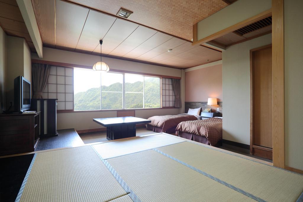 Sarugakyo Hotel Минаками Экстерьер фото